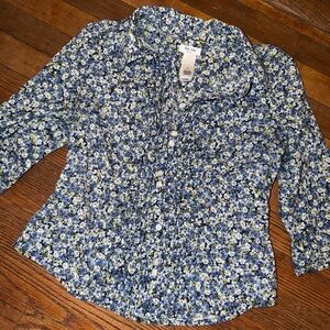 Liz & Co. Blue and White Floral Button Down Shirt
